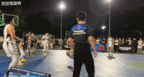 星空体育平台-BCBL：北京工业大学李星原篮下上篮遭曹恩诚大帽